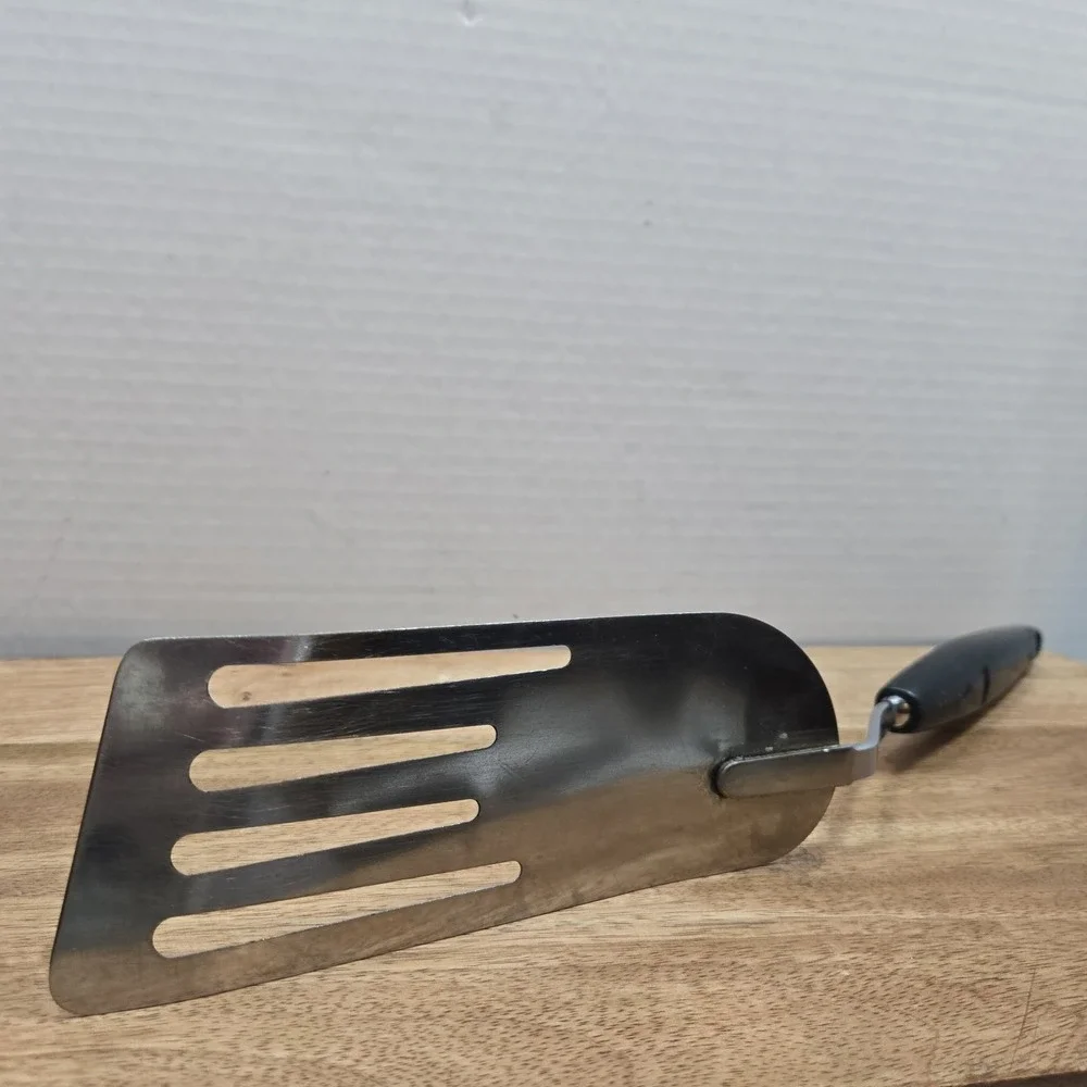 Vintage‎ Stainless Steel Slotted Turner Spatula Black Handle Kitchen Utensil